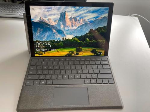 Microsoft Surface pro 6 (Intel i7,  RAM 16GB, SSD 512)