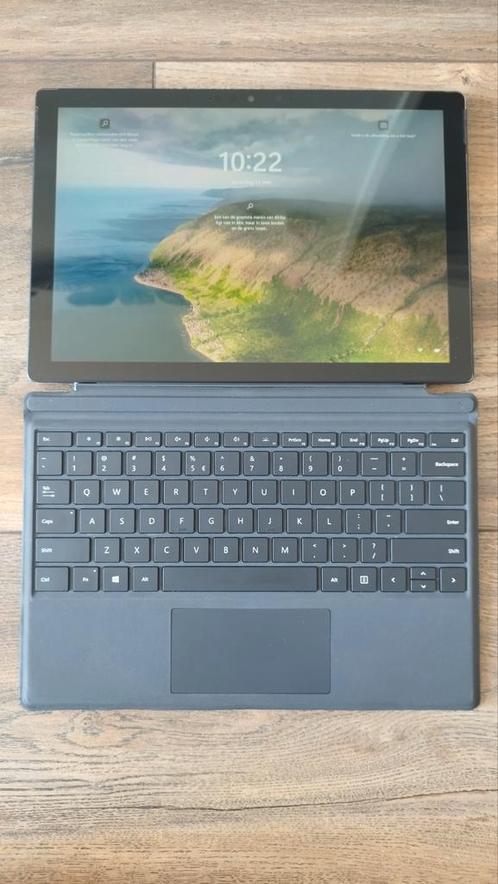 Microsoft Surface Pro 7 12,3quoti7 11th gen16GB256GB SSD