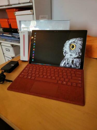 Microsoft Surface Pro 7 256GB TypeCover PEN HUB  GARANTIE