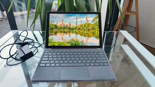 Microsoft Surface Pro 7   I5 1035G4  256 GB SSD  8 GB RAM