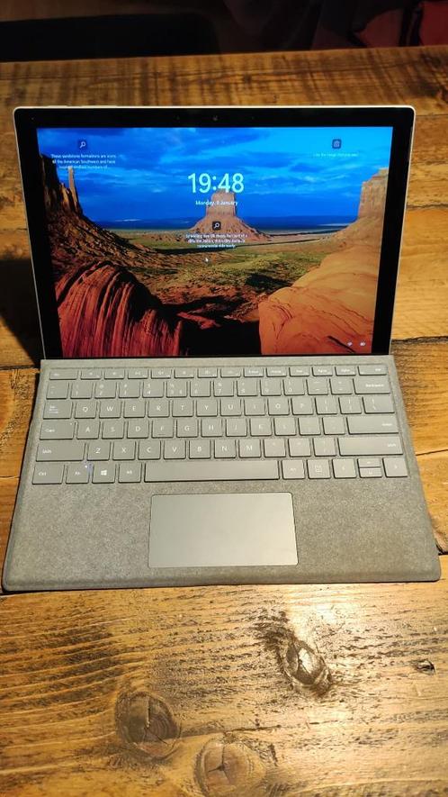 Microsoft Surface Pro 7 incl. oplader, pen, typecover, hoes,