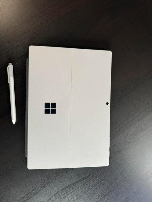 Microsoft Surface Pro 7 met Surface Pen