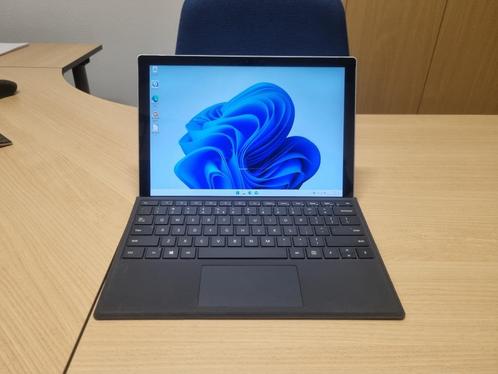 Microsoft Surface Pro 7 met typecover  In hele goede staat