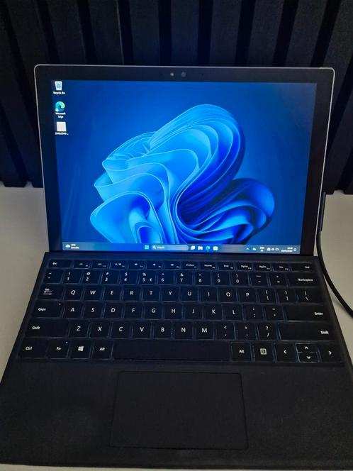 Microsoft Surface Pro 7 plus 8GB  128 geheugen  i5 11th