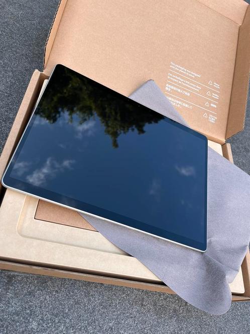 Microsoft Surface Pro 9  Nieuw in doos
