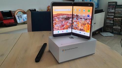Microsoft Surface Pro Duo Model 1930 6GB 256GB