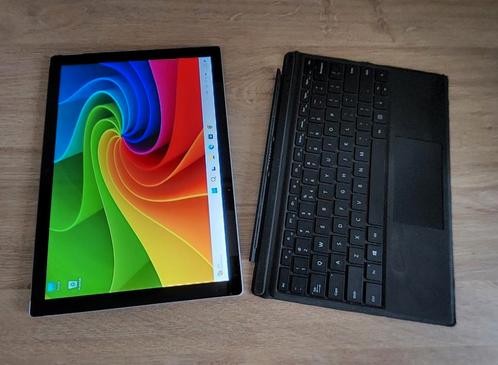 Microsoft Surface pro tablet laptop   12.3quot UHD TOUCHSCREEN