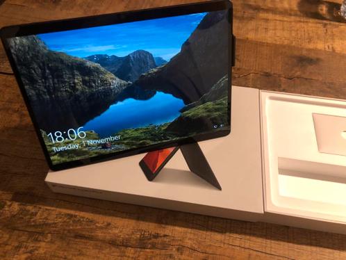 Microsoft Surface Pro X - SQ1 - 16GB - 256GB - Nieuwstaat