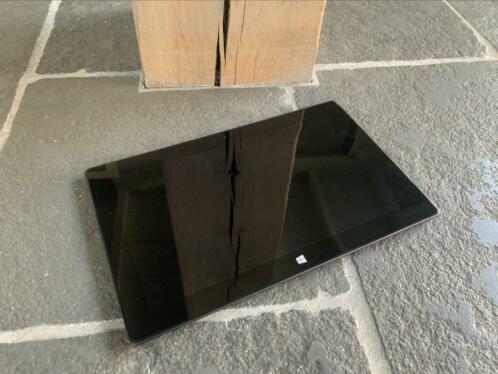 Microsoft Surface RT 32GB LaptopTablet  hoes en adapter