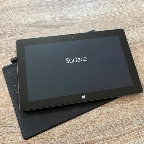 Microsoft Surface RT 64GB - nieuw incl. Toebehoren