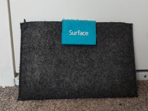 Microsoft Surface RT 64GB  Type Cover