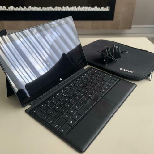 Microsoft Surface RT32gb in topstaat, te koop