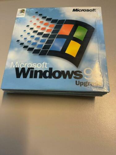 Microsoft Windows 95 Upgrade CD  CD Key Sealed 13 stuks