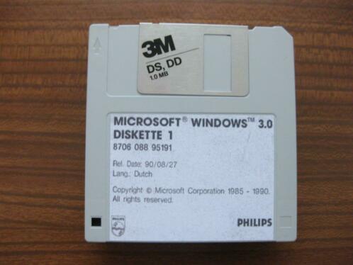 Microsoft Windows versie 3.0 op 7 diskettes.