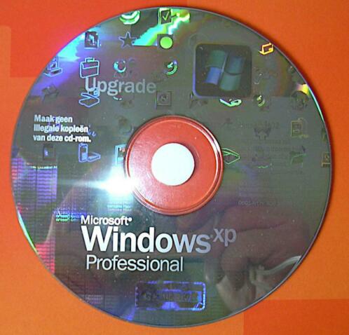 Microsoft Windows XP Professional Upgrade - Vintage Retro