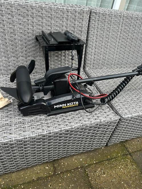 Min Kota powerdrive voor bellyboat