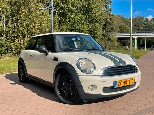 Mini 1.4 16V ONE 2009 NW APKAIRCOEL RAMENLM VELGEN6 BAK