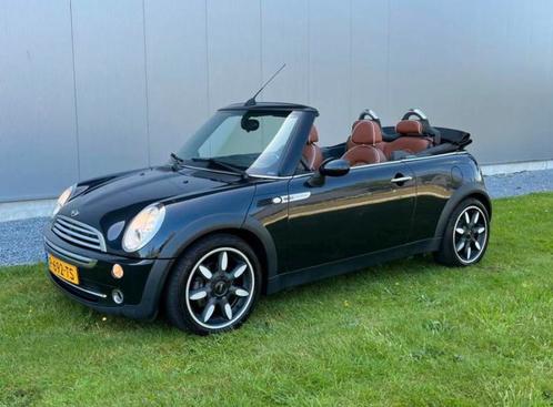 Mini 1.6 16V Cooper Cabrio 2008 Zwart  Sidewalk Edition