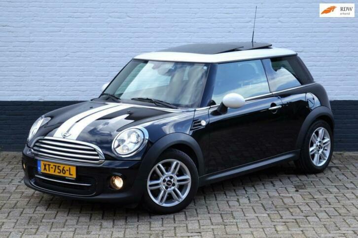 Mini 1.6 Cooper Chili Wired Lighthouse panorama full options
