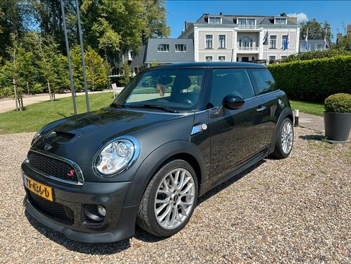 Mini 1.6 Cooper S 2013 Grijs john cooper works ( JCW )