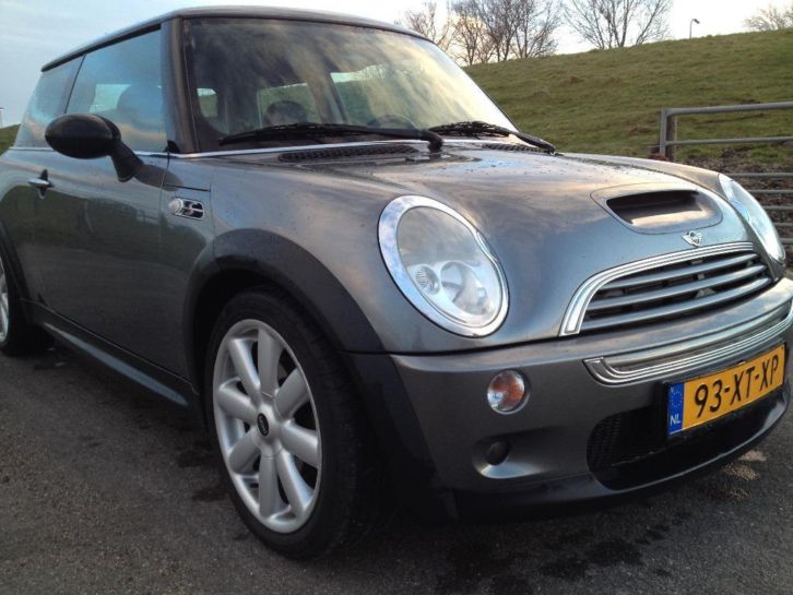 Mini 1.6 Cooper S JCW 211PK vol