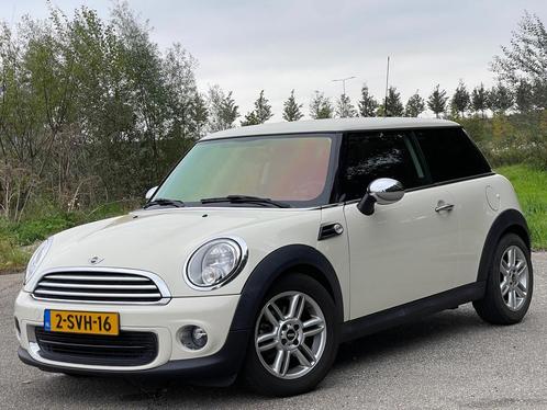 Mini 1.6 One I Carplay Camera- Achter I Navi I Laag KMS I De
