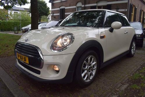 Mini 2015 met AIRCO en 136 PK NIEUWE KOPPELING