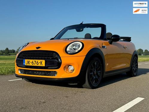 Mini Cabrio 1.5 Cooper Chili Serious Business