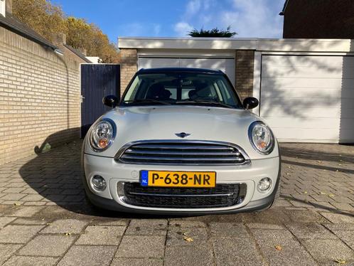 Mini Clubman 1.6 122pk 2013 Metallic Wit