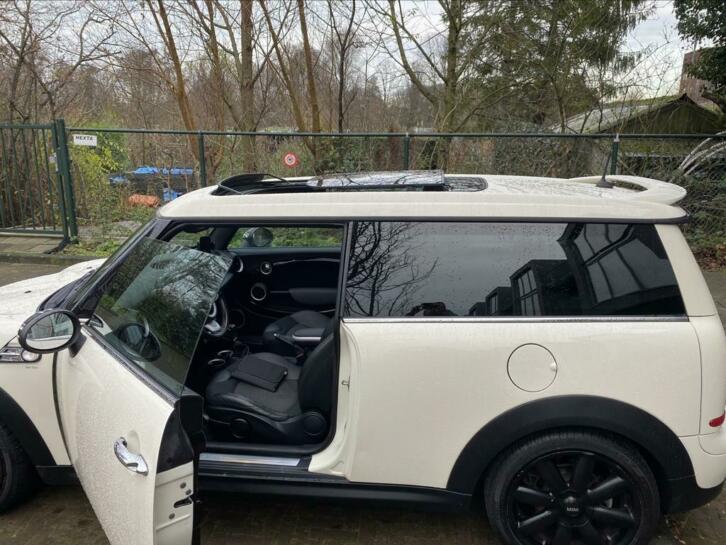 Mini Clubman 1.6 ONE AUT 2010 Wit