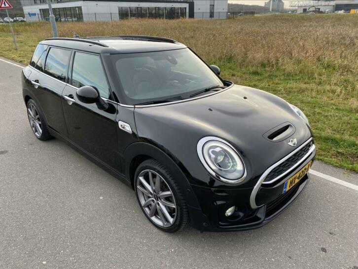 Mini Clubman 2.0 Cooper SD JOHN WORKS - ALLE OPTIES