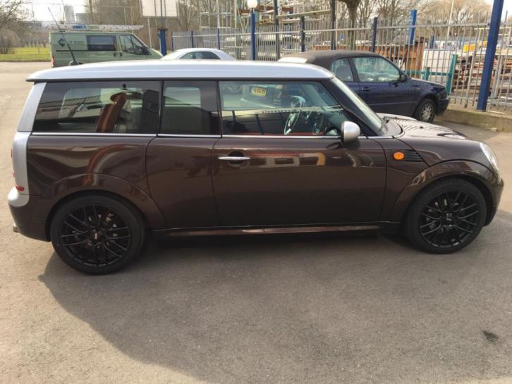 Mini Clubman Special edition in showroomstaat