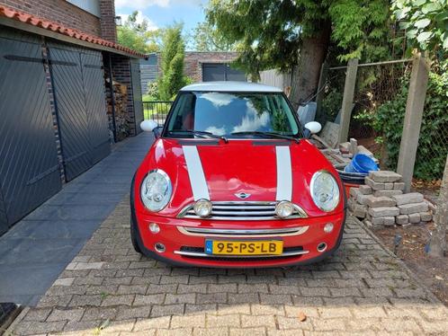 Mini cooper 2004 rood benzine