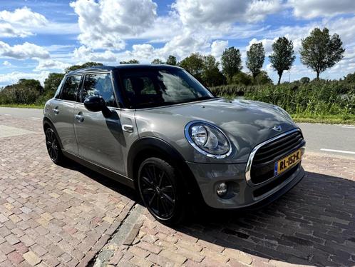 Mini Cooper Business 1.5  5D  Harman Kardon  Dealeronderh