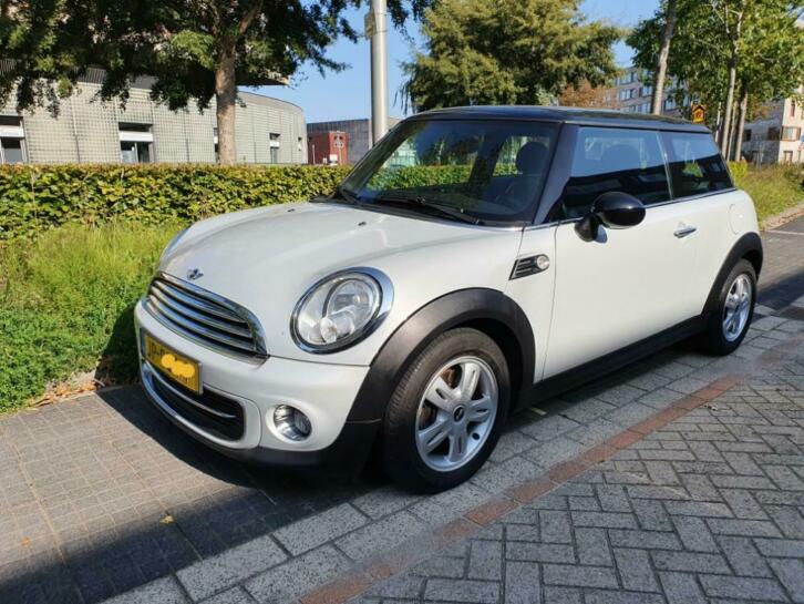 Mini Cooper One, Pepper editie, 2011, weinig km.