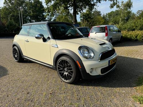 Mini Cooper S, 2013