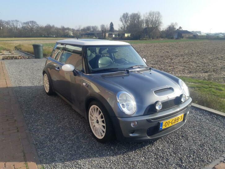 Mini Cooper S JCW Youngtimer Airco, 2 sets LM velgen banden