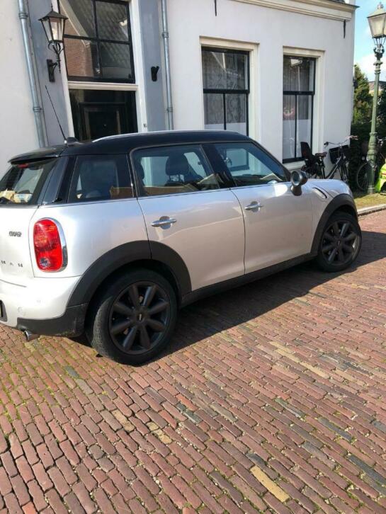 Mini Countryman 1.6 Cooper 2014 Grijs