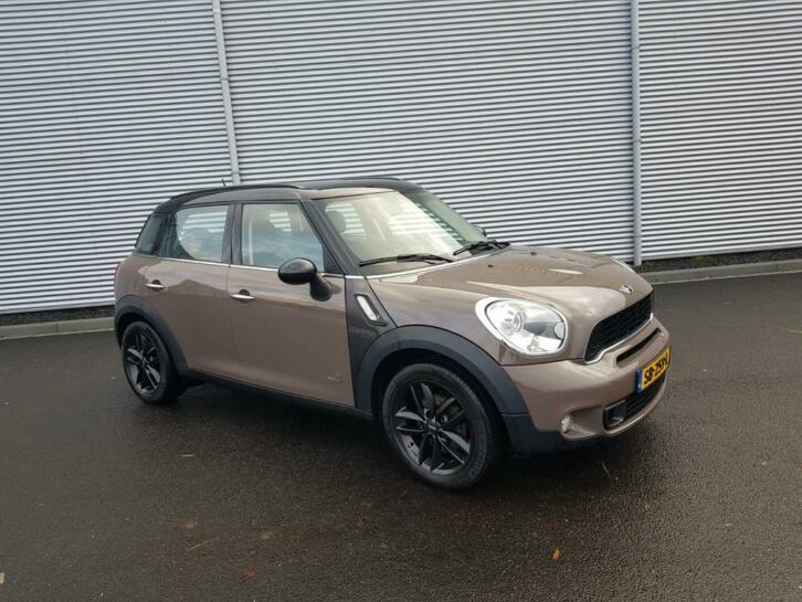 Mini Countryman 2.0 SD Cooper All4 2011 Bruin