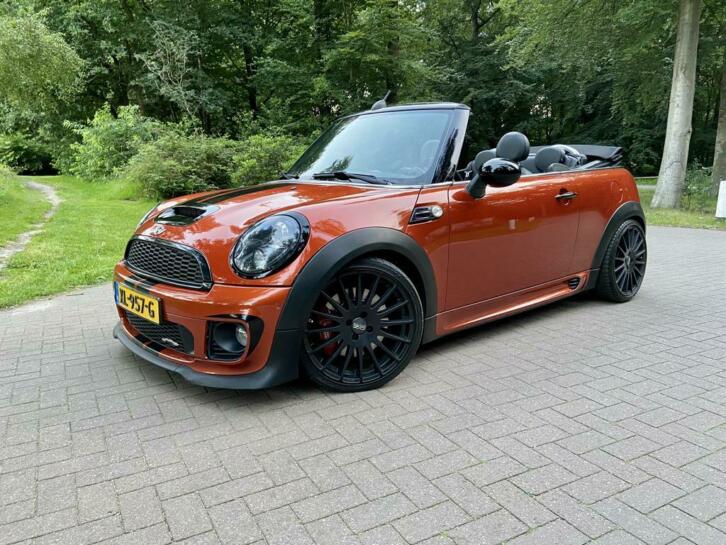 MINI John Cooper Works Cabrio R57, AKRAPOVIC, HampK, OZ, KW