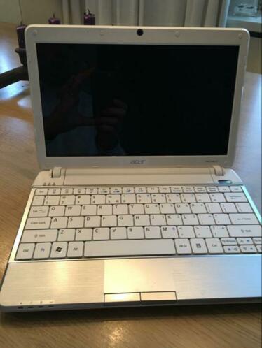 Mini laptop acer aspire 1410