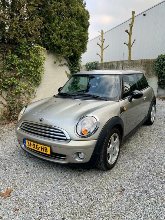 Mini Mini 1.4 16V ONE 2007 Grijs  champagne