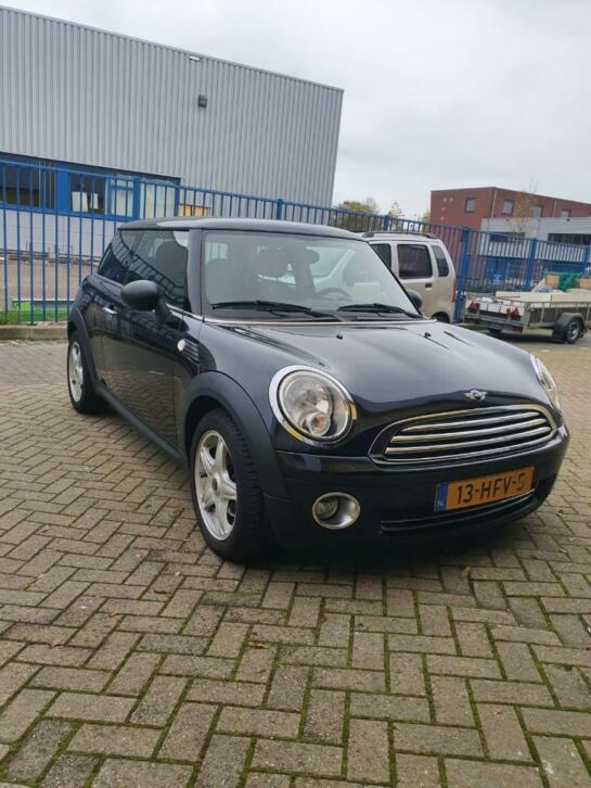 Mini Mini 1.4 16V ONE 2008 Zwart Nieuwe APK