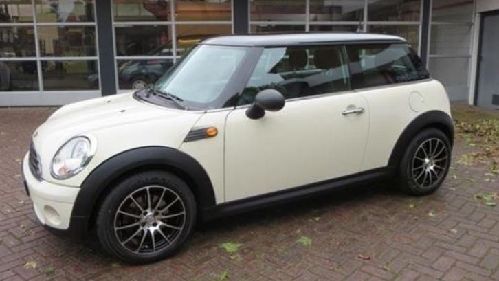 Mini Mini 1.4 16V ONE 55KW 2009 Wit