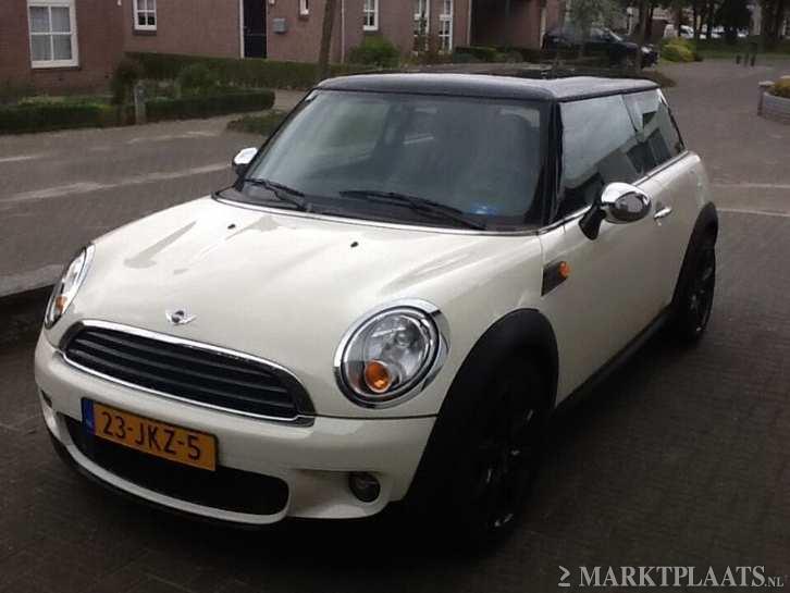 Mini Mini 1.4 16V one 55kw 2009 Wit