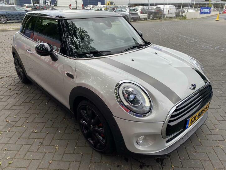 Mini Mini 1.5 D Cooper AUT 2014 Wit