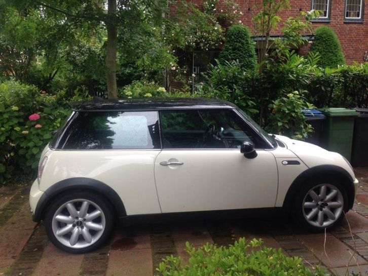 Mini Mini 1.6 16V Cooper 2006 Wit