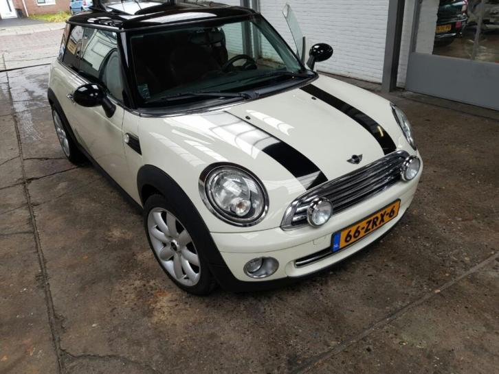 Mini Mini 1.6 16V Cooper 2009 Wit