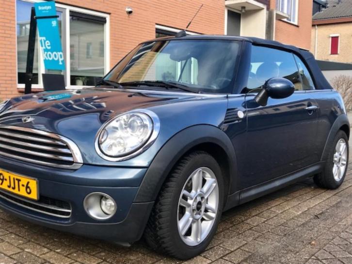 Mini Mini 1.6 Cooper Cabrio Chili 2009 Blauw