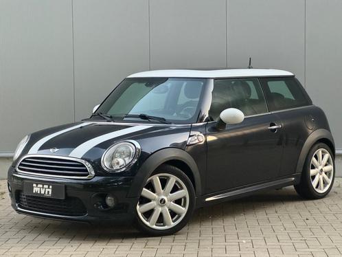 Mini Mini 1.6 Cooper -Panorama - Leder - CruiseClimate Cont